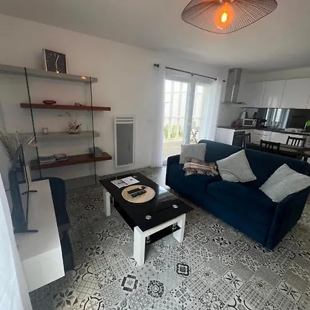 דירה La Tour Carree, T2 Avec Parking