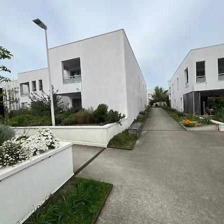 La Tour Carree, T2 Avec Parking לה רושל